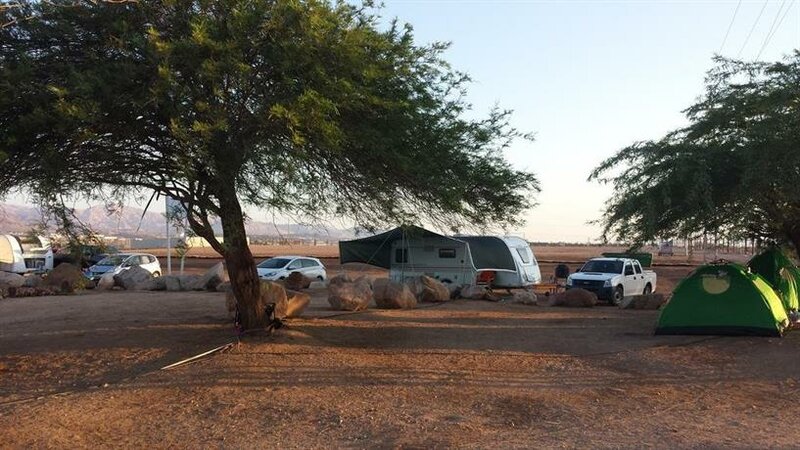 Caravan In the Desert