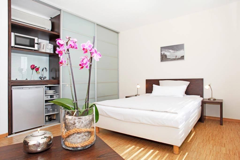 Фото Paragon Apartments