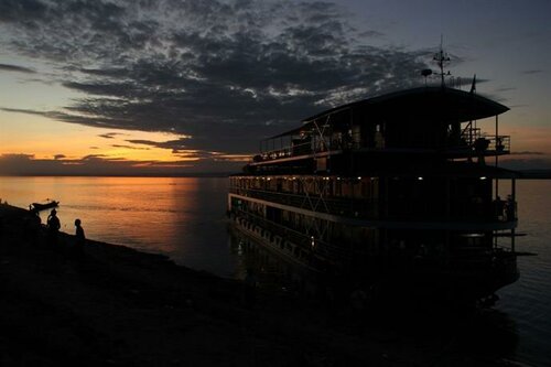 Гостиница Pandaw Cruise в Мандалае