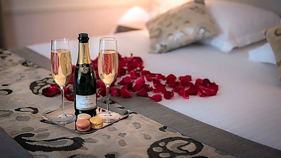 Фото Hotel Monceau Wagram