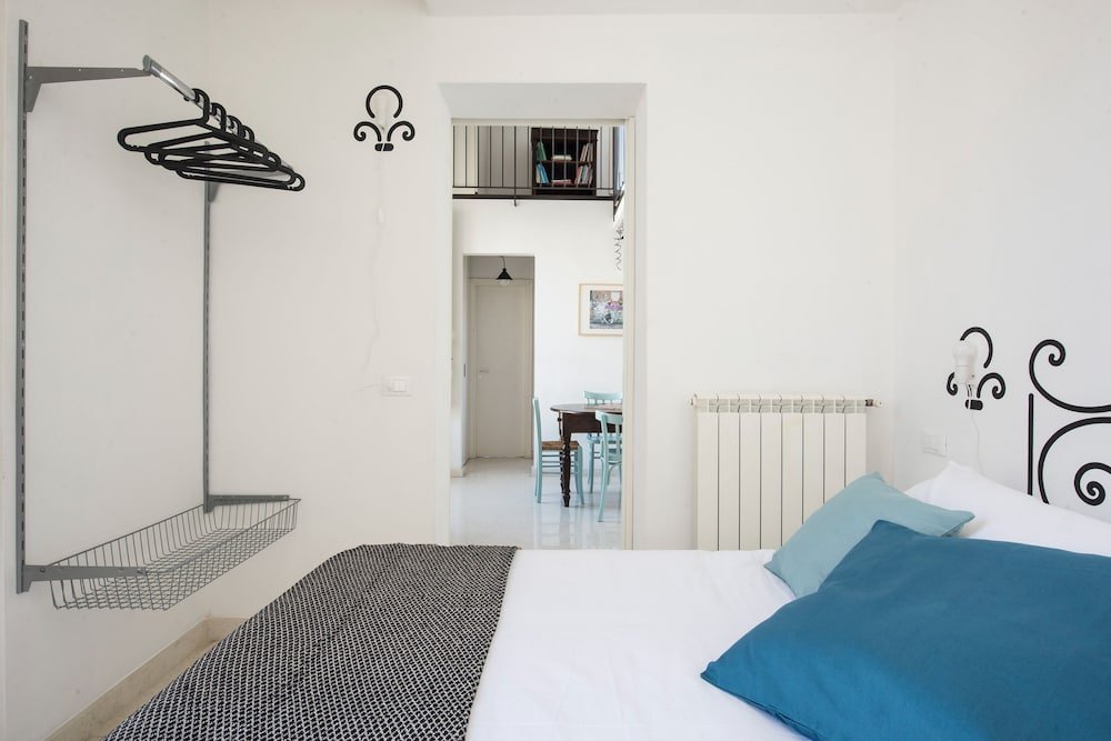 Фото Palazzo Castrofilippo Apartment by Wonderful Italy