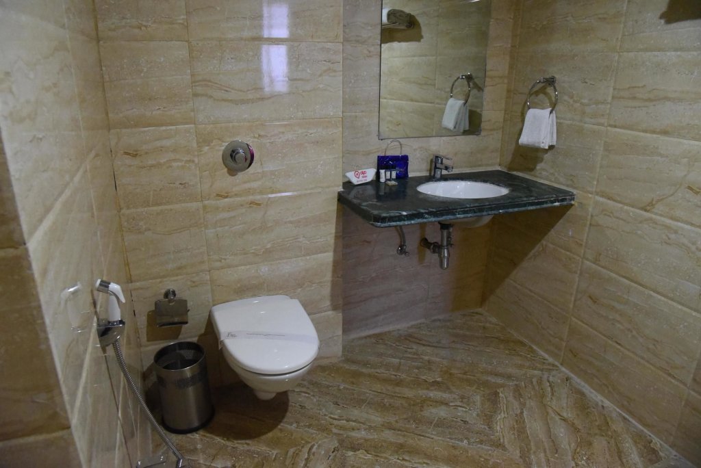 Фото Hotel Patliputra Nirvanaa