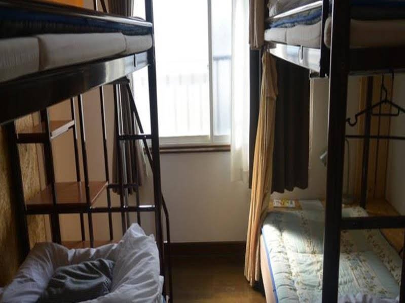 Фото Guest House Hakodate Crossroad – Hostel