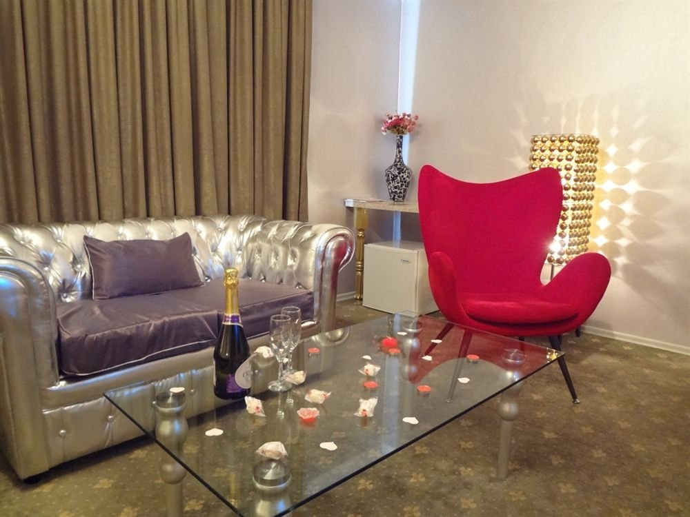 Фото Weekend Boutique Hotel