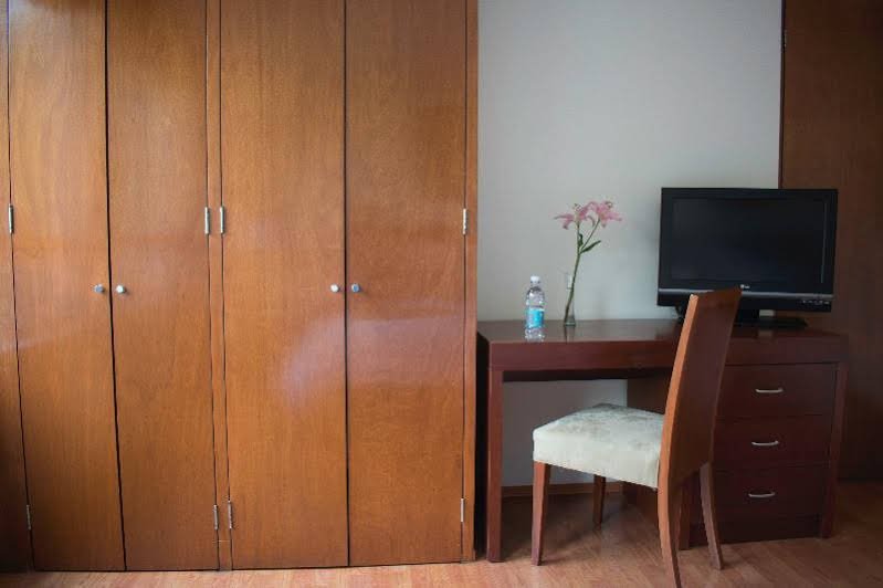 Фото Residence L'heritage Aristóteles 140 by Bluebay