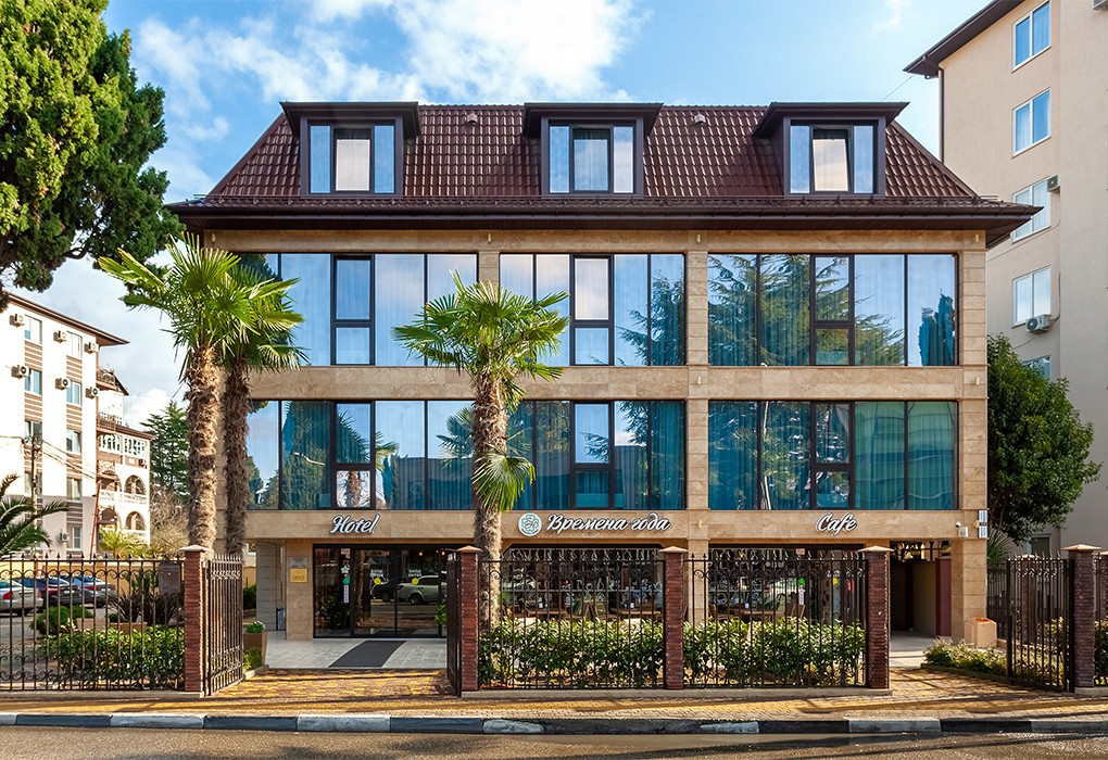 Фото отеля 1