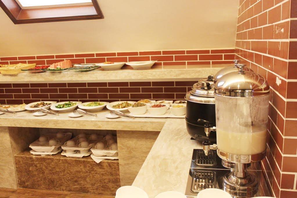 Фото YiWU Best Hotel