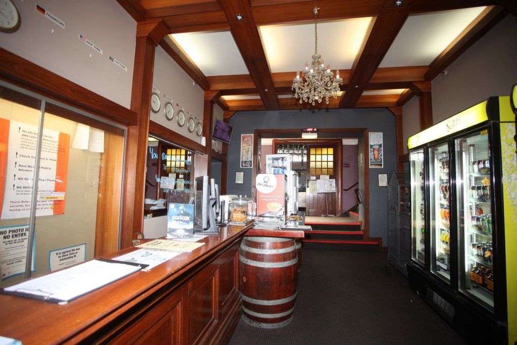 Фото The Old Swan Barracks - Hostel