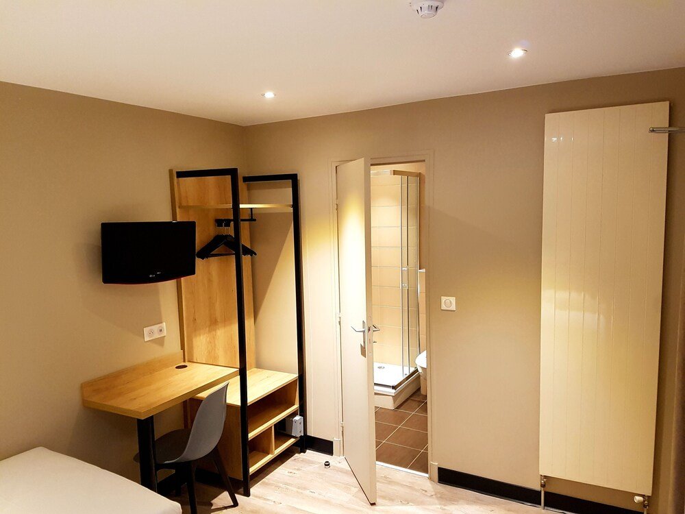 Фото Hotel Lilas Blanc