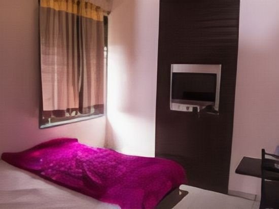 Фото Hotel Shree Palace & Restaurant