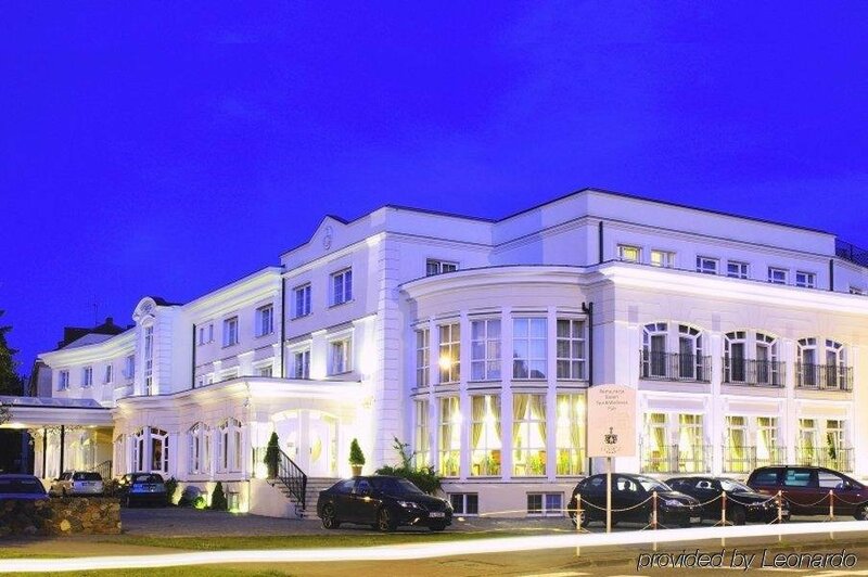 Гостиница Hotel Lubicz SPA and Wellness в Устке