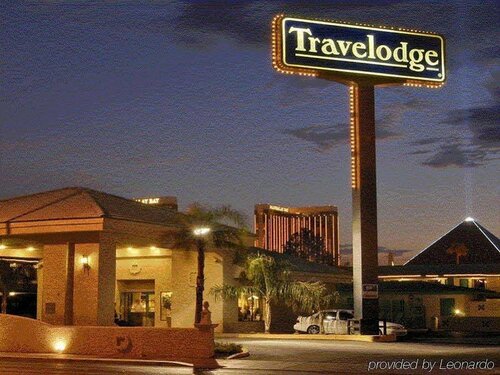 Гостиница Travelodge by Wyndham Las Vegas Airport Near The Strip