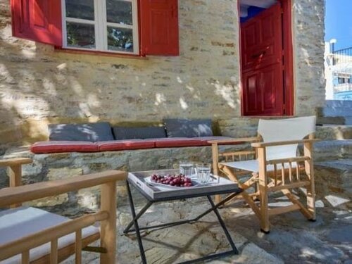 Апартаменты Platanos Cottage в Сими