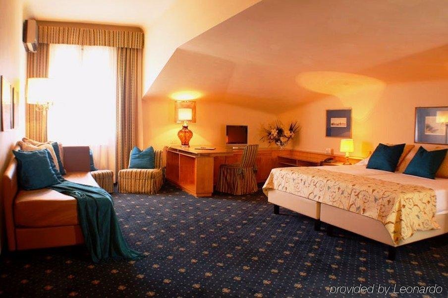 Фото Park Palace