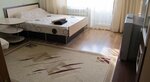 Tatyana s Apartment 3 (проспект Михаила Лушпы, 50), alojamiento en alquiler diario