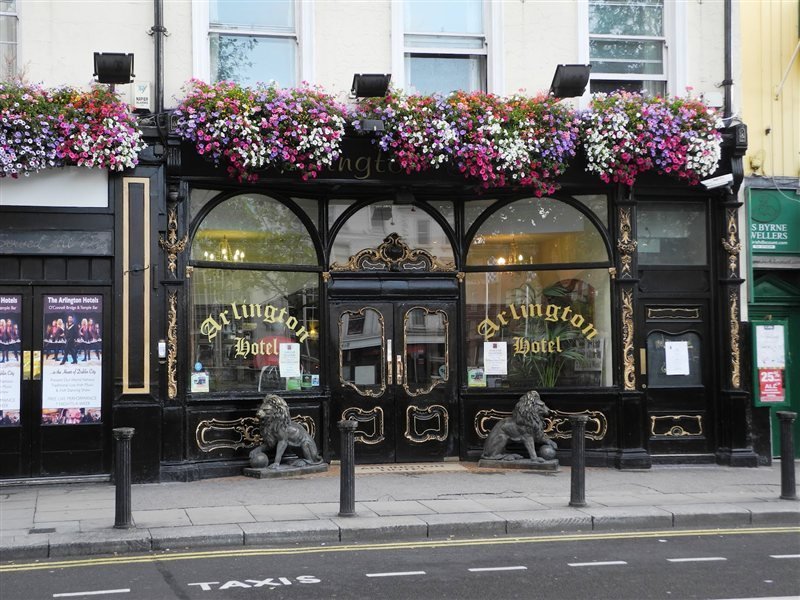 Фото отеля 1