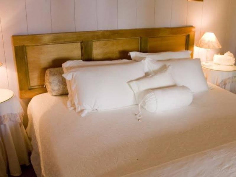 Фото Christian's of Bucks Point