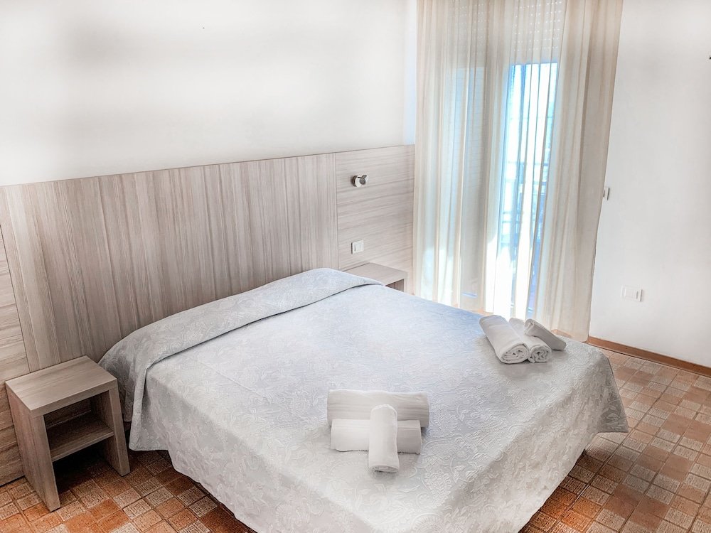 Фото Hotel President's