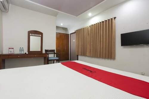 Гостиница Ramayana Indah Hotel в Сурабае