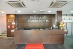 Oyo 89480 Dream House Hotel