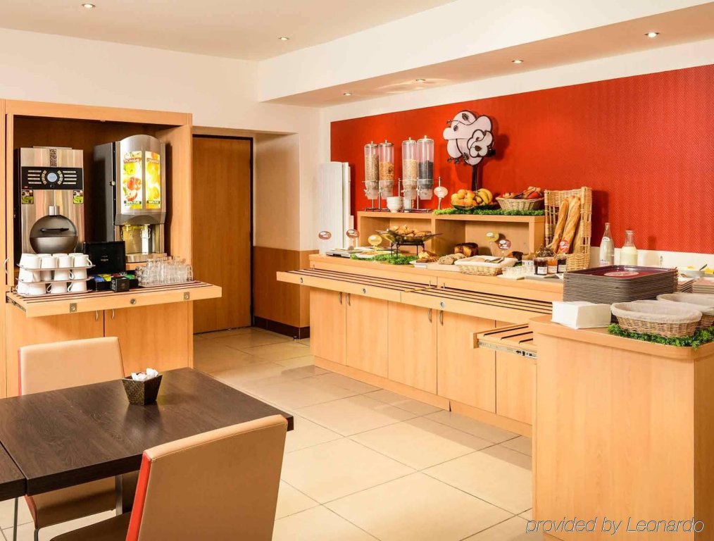 Фото Ibis Saint-Lô La Chevalerie