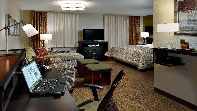 Фото Staybridge Suites Denton, an Ihg Hotel