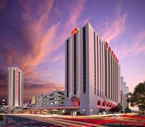 Гостиница Circus Circus Hotel Casino Reno at The Row