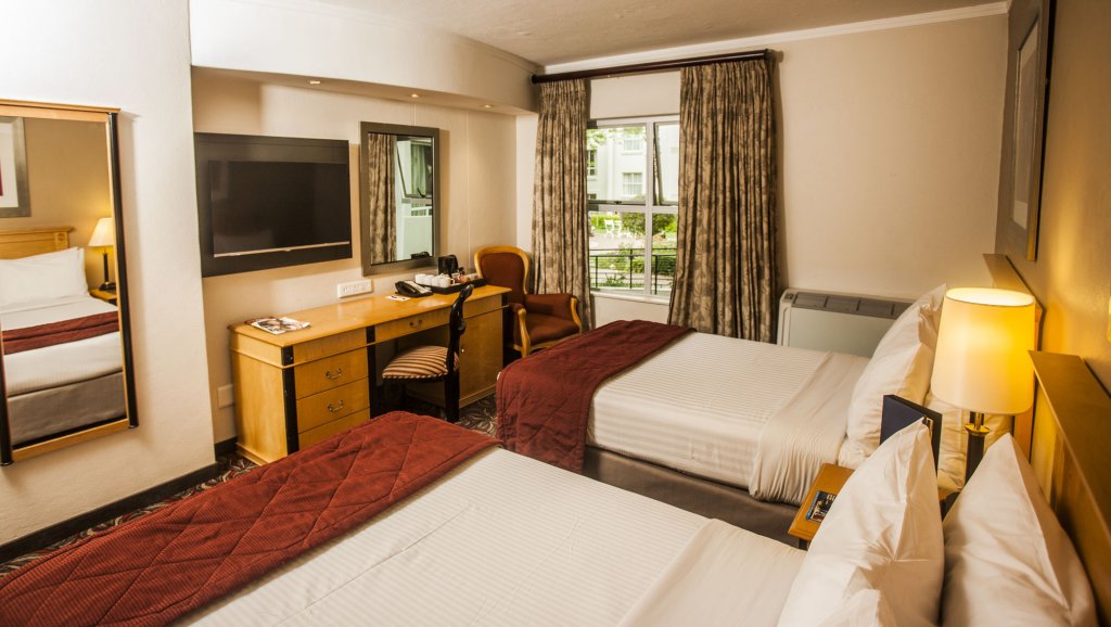 Фото Garden Court Morningside Sandton