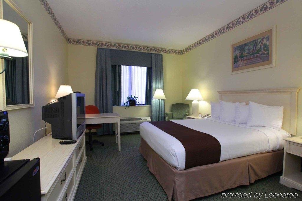 Фото Wyndham Garden Jacksonville