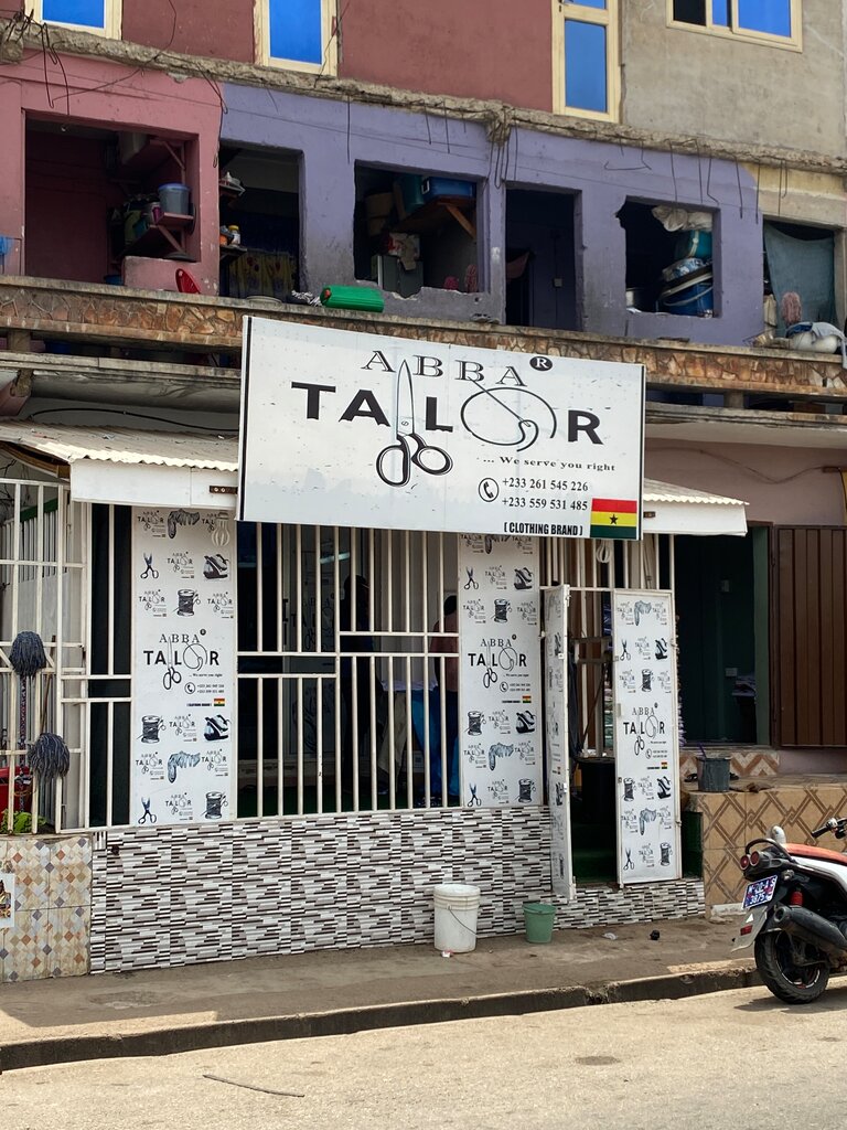 Tailor Abba Tailor, Kumasi, photo
