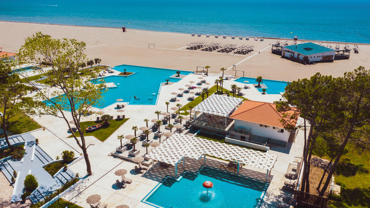 Фото Azul Beach Resort Montenegro by Karisma