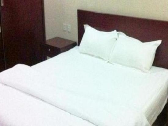 Фото Hotel Mustika Senen