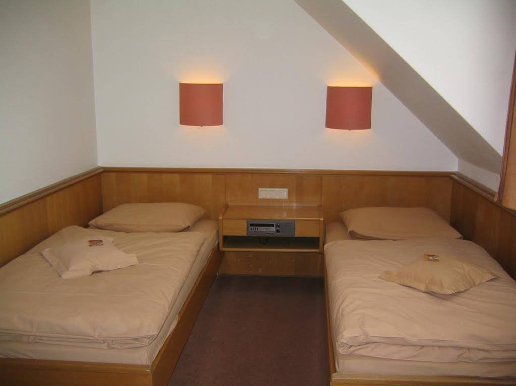 Фото Hotel Kelkheimer Hof