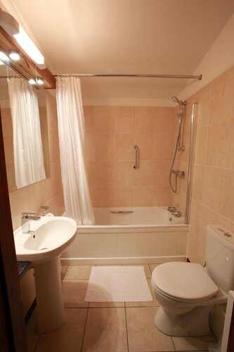 Гостиница Ewenny Farm Guesthouse в Уэльсе