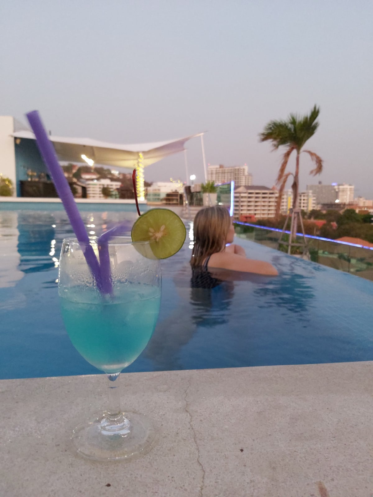 Фото Unique Regency Pattaya