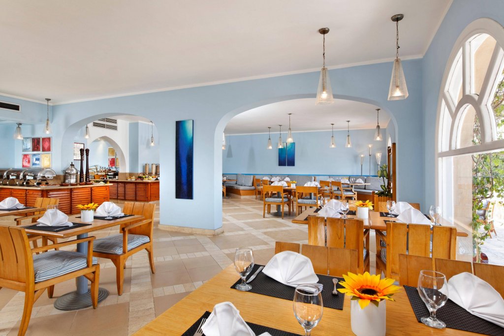 Фото Captain's Inn