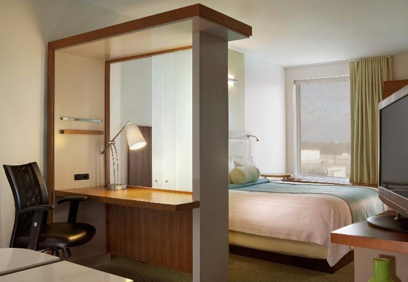 Фото SpringHill Suites by Marriott Atlanta Airport Gateway