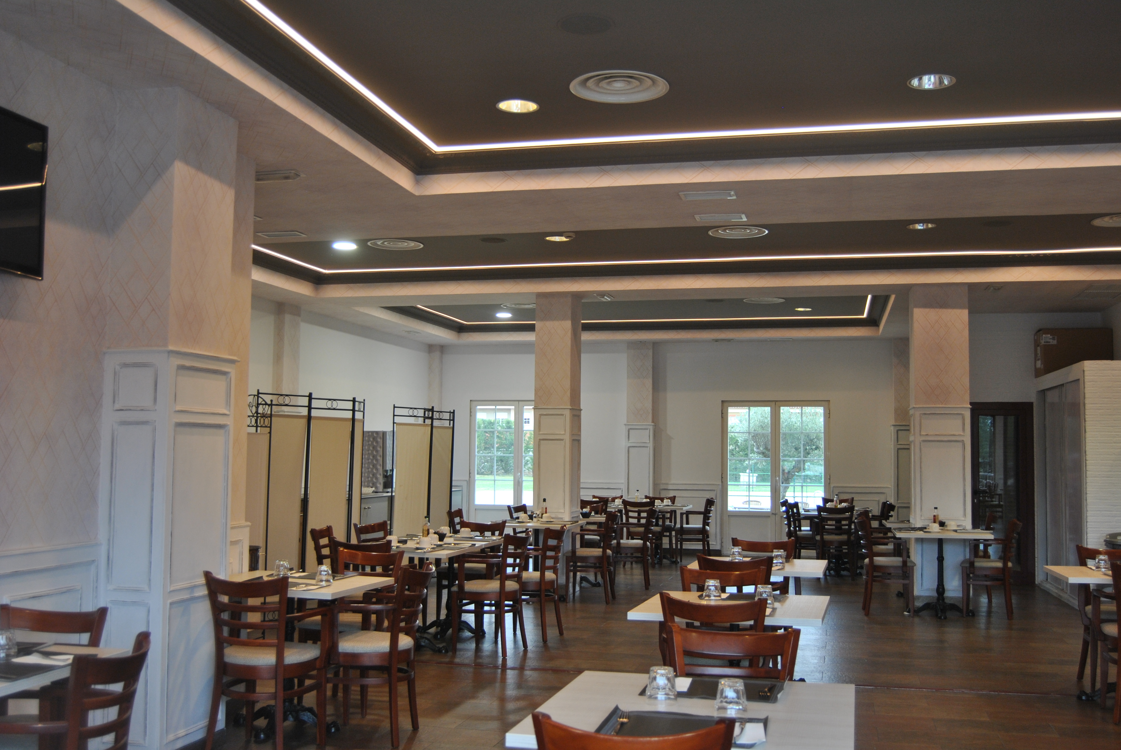 Фото Hotel Santiago de León