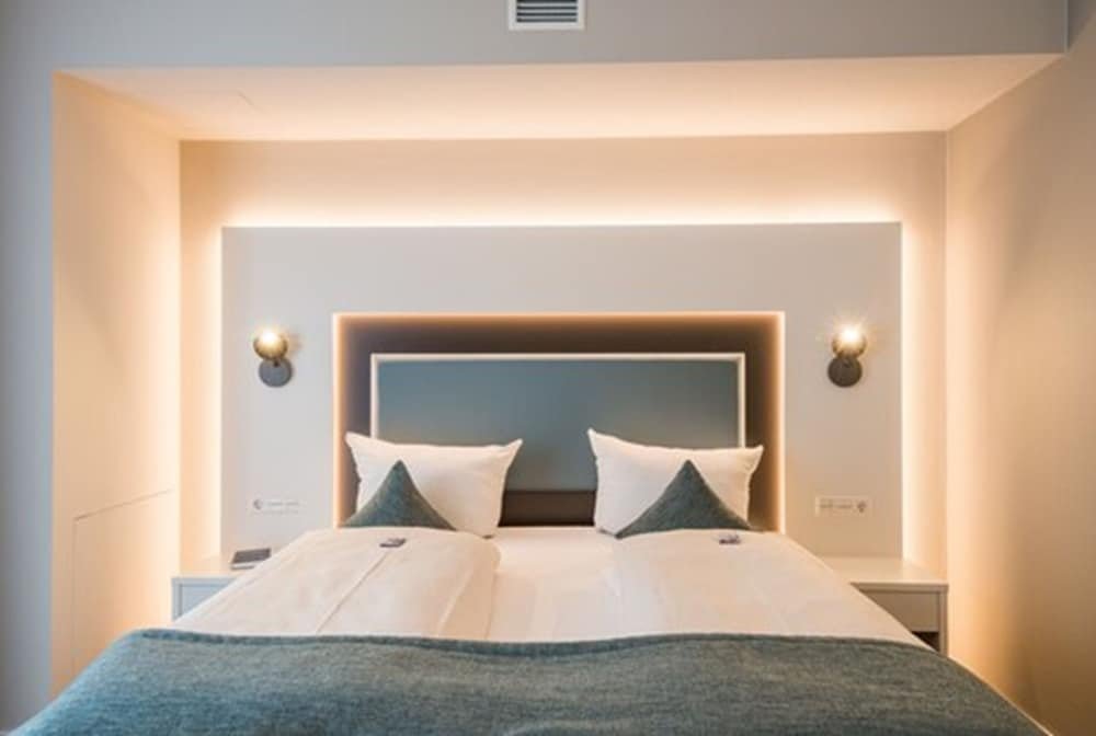 Фото Stadthotel Freiburg