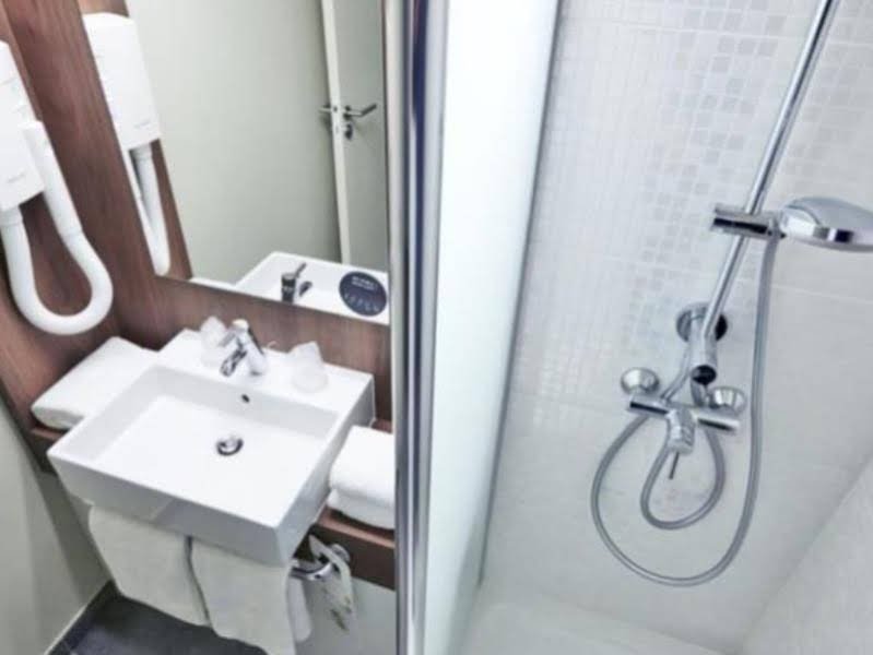 Фото Campanile Clermont Ferrand Centre