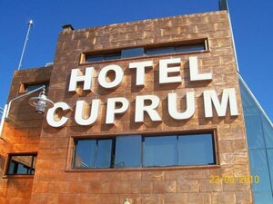 Hotel Cuprum