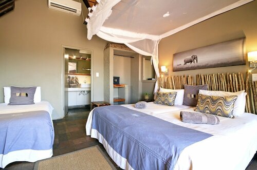Гостиница Twyfelfontein Country Lodge