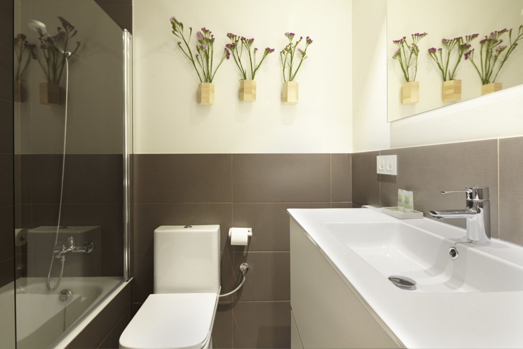 Фото Duke Apartment by FeelFree Rentals