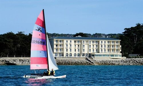 Гостиница Belambra Clubs Morgat - Le Grand Hôtel De La Mer