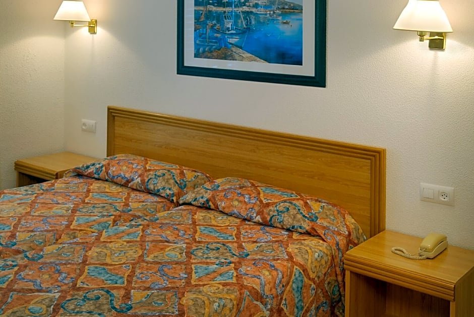 Фото Sorrabona Apartments