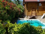 Medved (посёлок городского типа Виноградное, Бахчисарайское шоссе, 16А), resort
