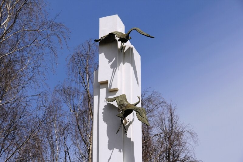 Monumento, memorial Журавли, , foto