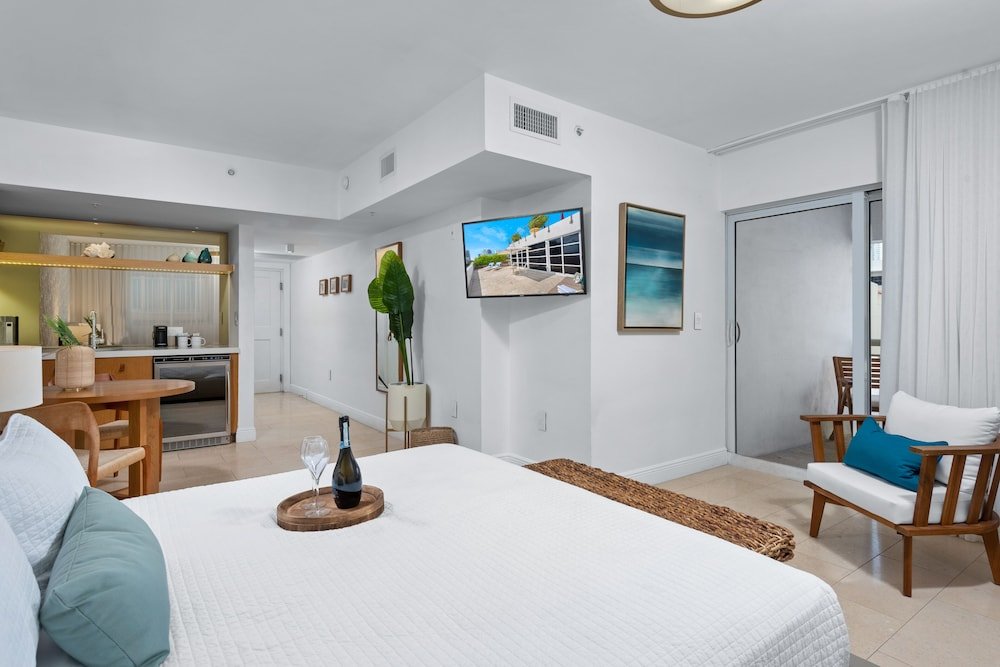 Фото Bentley Hotel South Beach