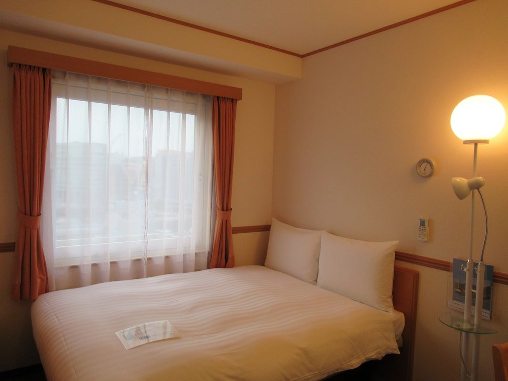 Фото Toyoko Inn Hakata Nishi nakasu