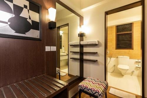 Гостиница Regenta Rpj Rajkot by Royal Orchid Hotels в Раджкоте